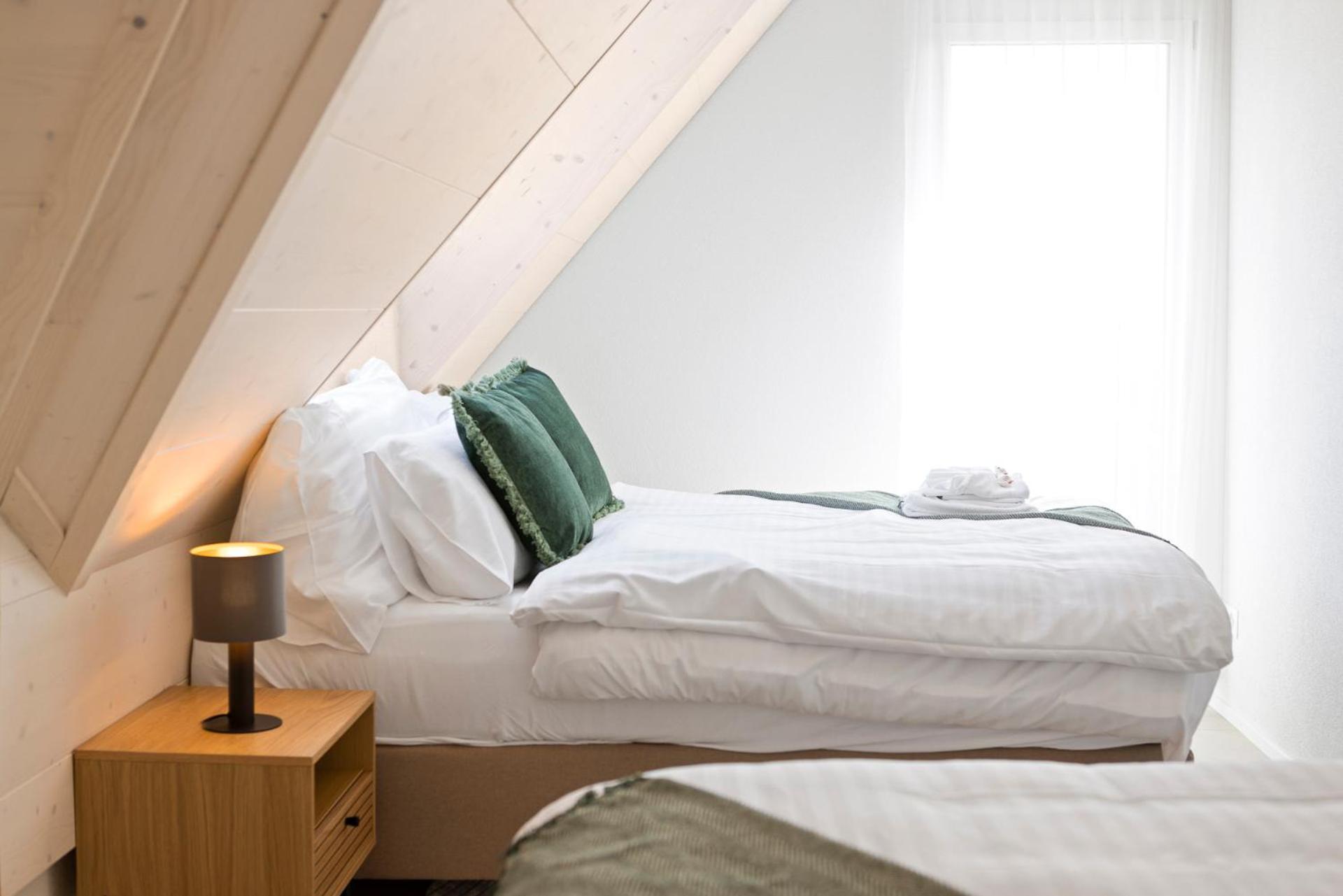 Stayy Flagship Limmattal - Contactless Check-In Schlieren Luaran gambar