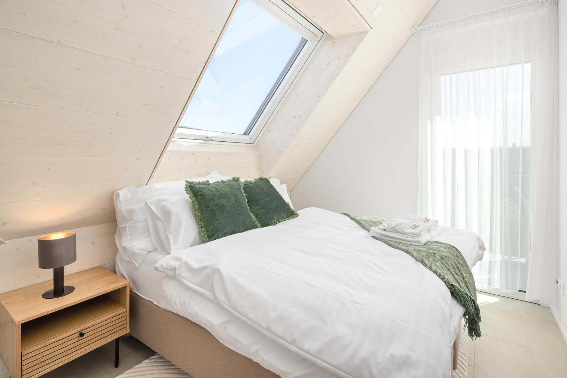 Stayy Flagship Limmattal - Contactless Check-In Schlieren Luaran gambar