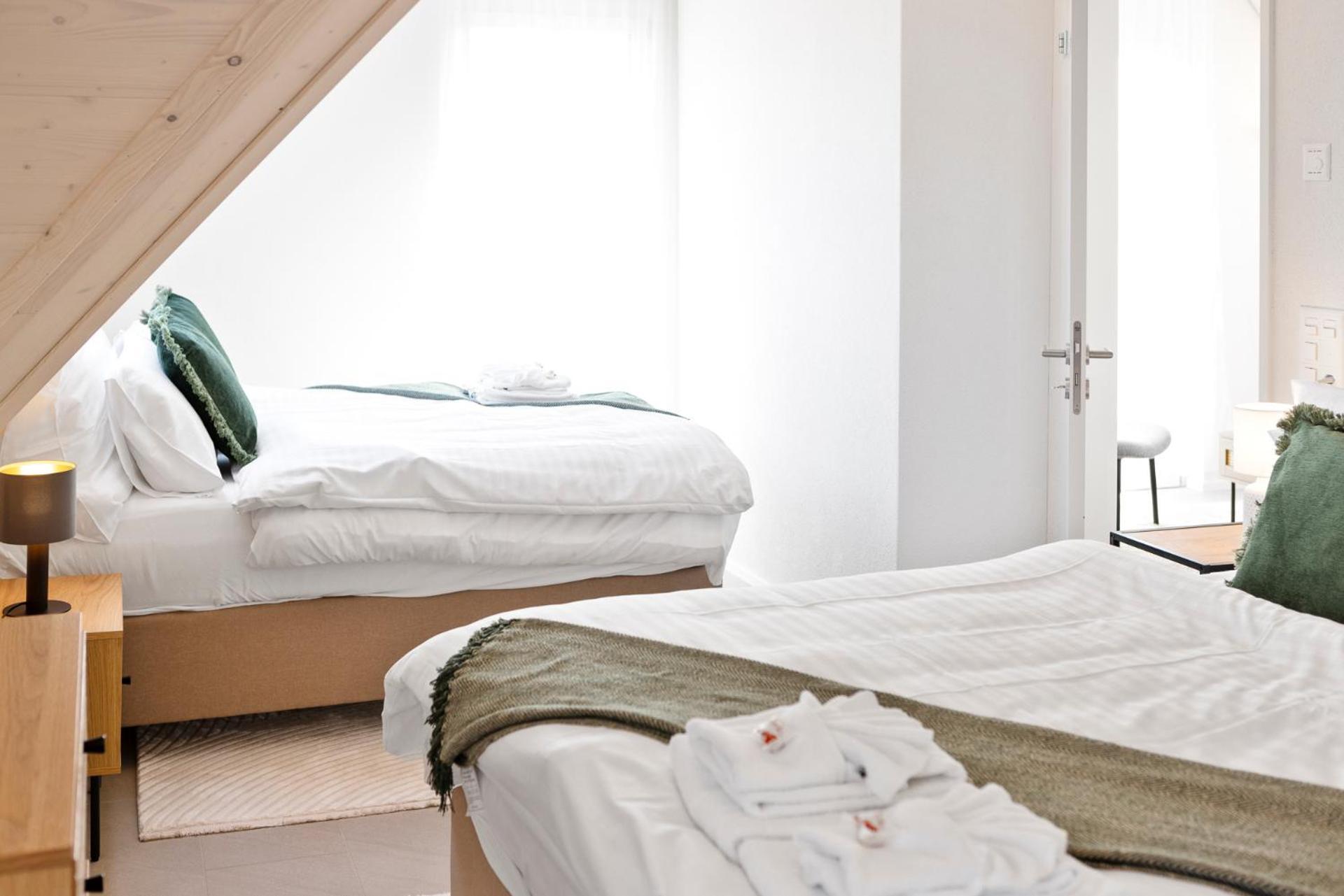 Stayy Flagship Limmattal - Contactless Check-In Schlieren Luaran gambar